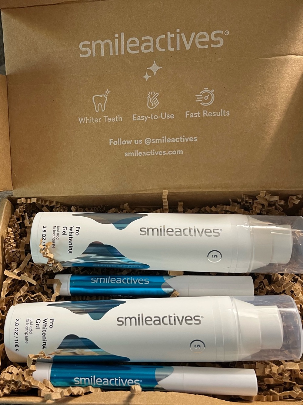 Smileactives Pro Whitening Gel & Pen Kit in Blue